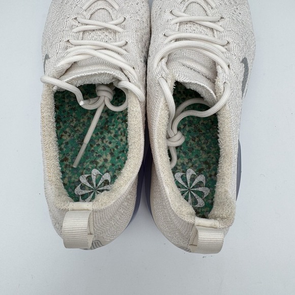 Nike Women’s Light Beige Knit Sneakers with Gray Swoosh - Picture 7 of 9